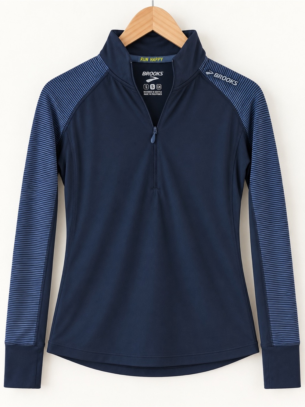 Brooks Run Happy Women’s Small Black Striped 1/2 Zip Running Pullover